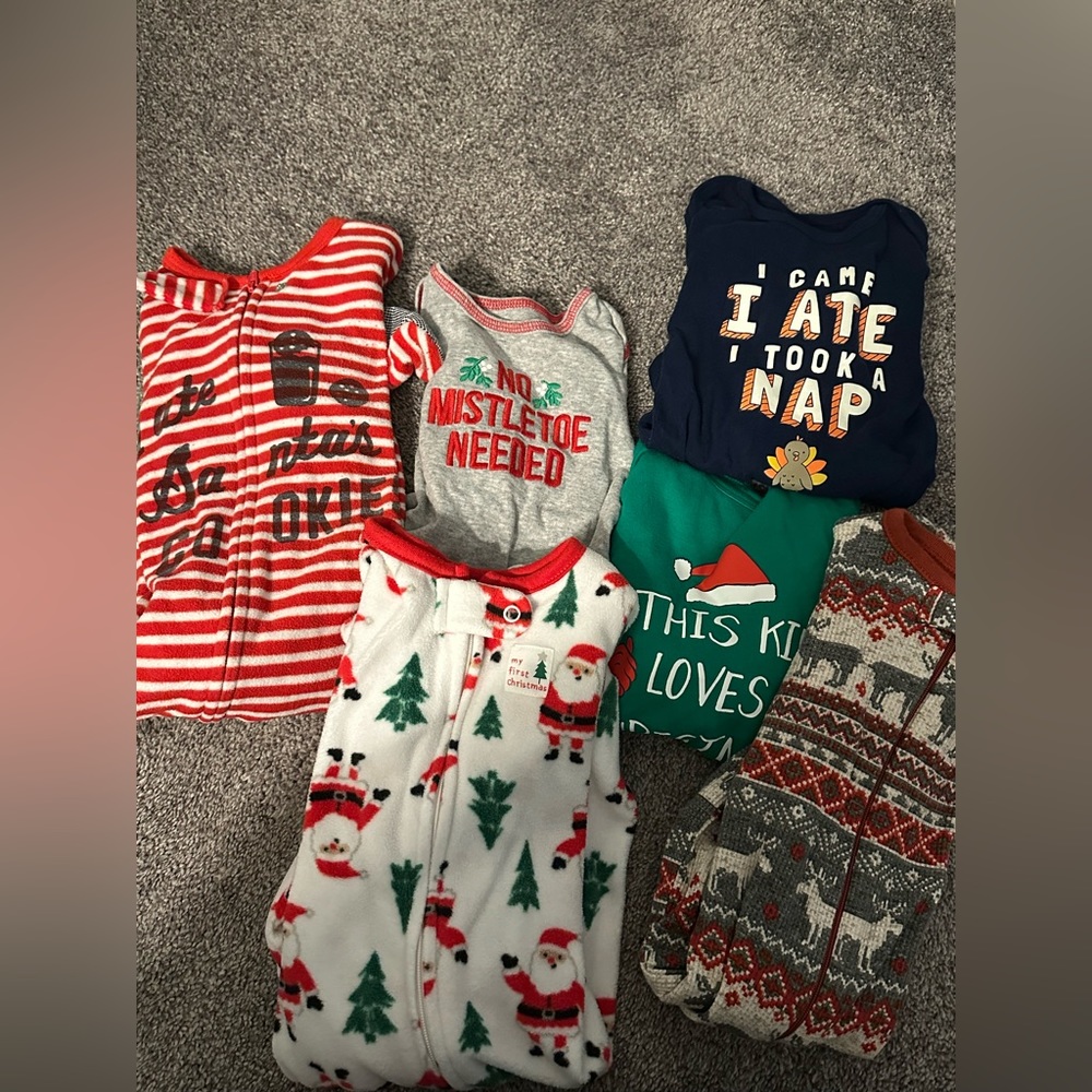 9 Month Holiday Clothes!